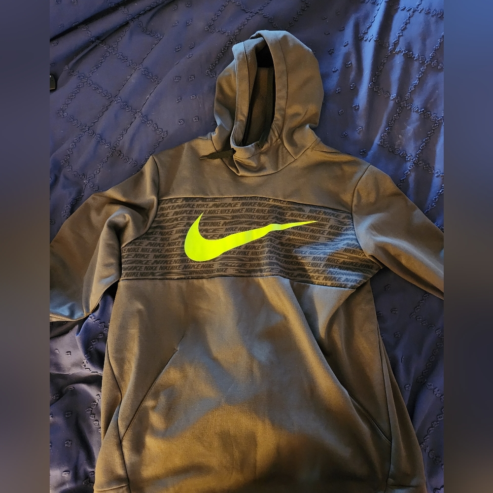 Nike Dri Fit hoodie, size XL